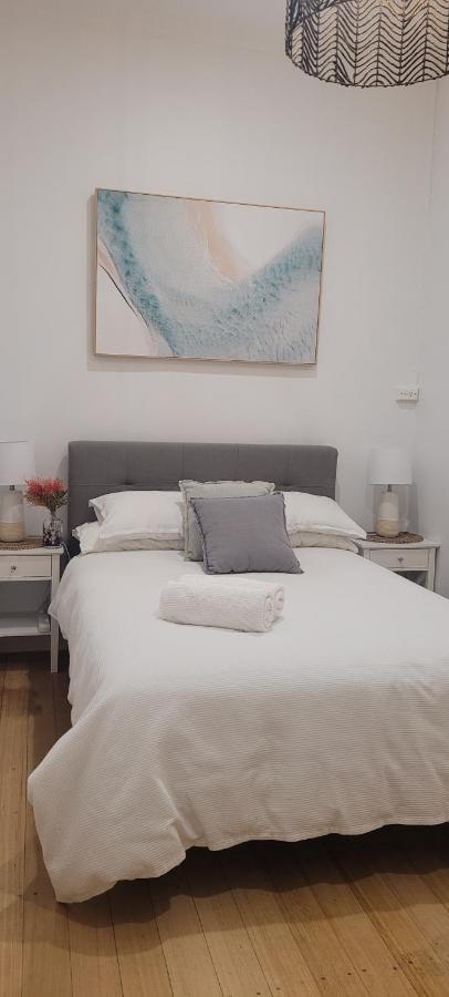 Boutique Beach House In The Heart Of St. Kilda Мелбърн Екстериор снимка