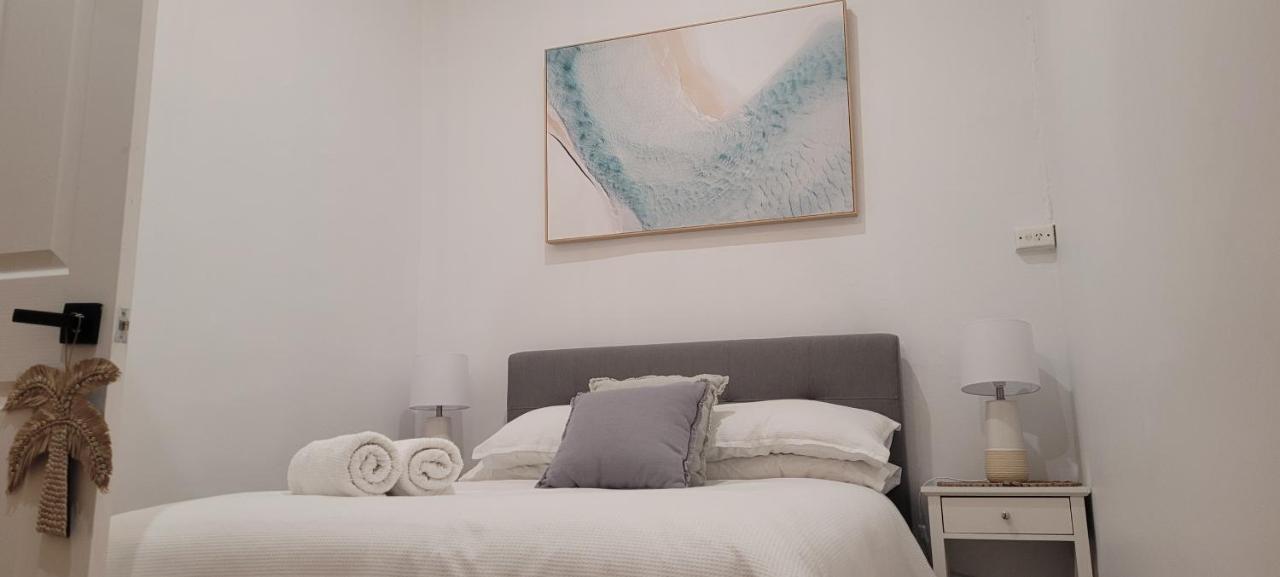 Boutique Beach House In The Heart Of St. Kilda Мелбърн Екстериор снимка