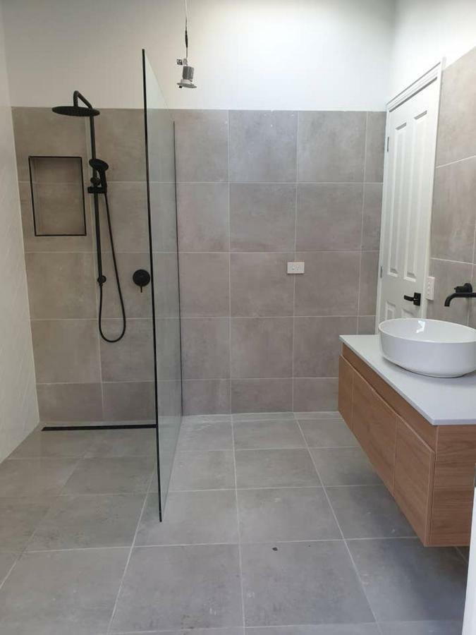 Boutique Beach House In The Heart Of St. Kilda Мелбърн Екстериор снимка